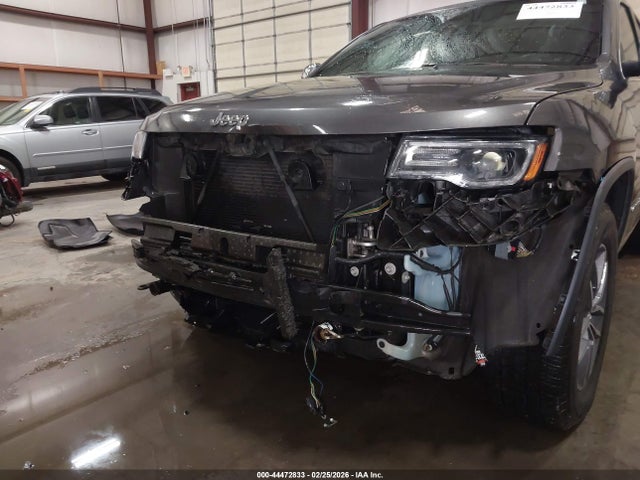 1C4RJFBG9HC946089 Jeep Grand Cherokee Limited 4x4