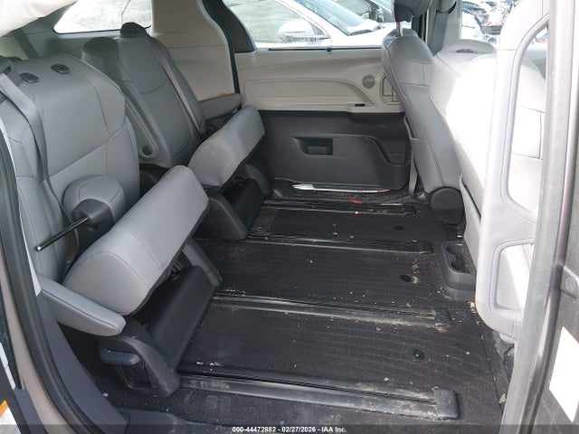2024 TOYOTA SIENNA 5TDYSKFC1RS115274 Photo 7