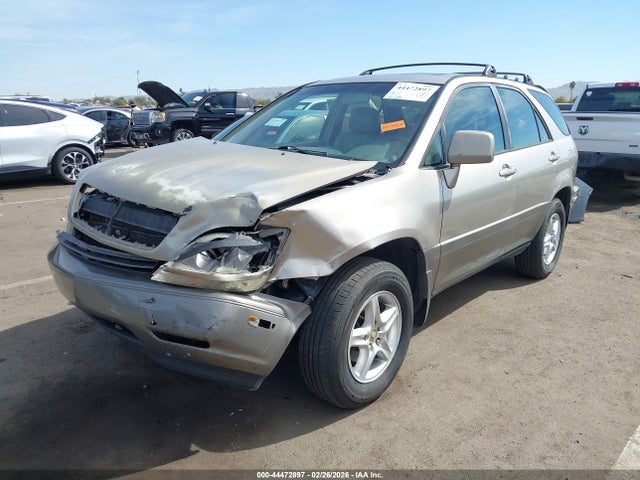 44472897 :رقم المزاد ، JT6GF10UXX0034938 vin ، 1999 Lexus Rx 300 مزاد بيع