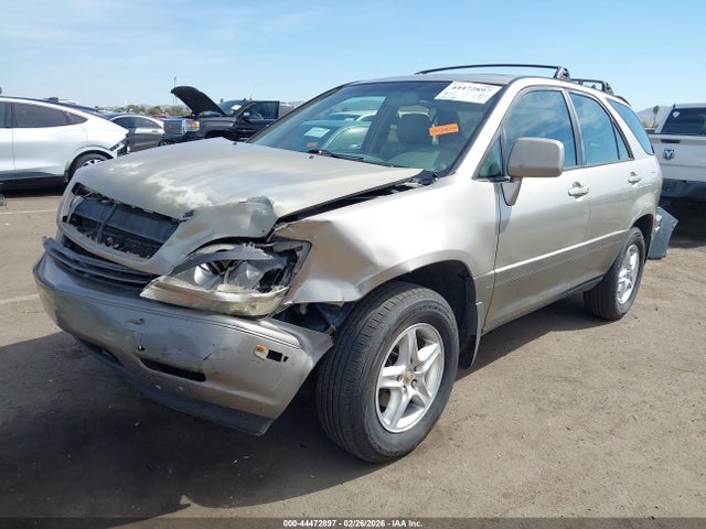 44472897 :رقم المزاد ، JT6GF10UXX0034938 vin ، 1999 Lexus Rx 300 مزاد بيع