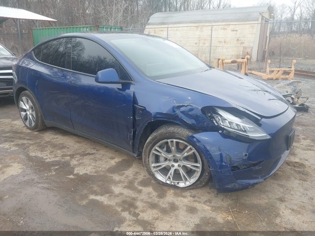 2021 TESLA MODEL Y 5YJYGDEE7MF066711 Photo 0