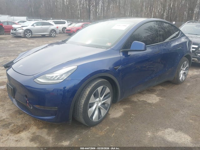 2021 TESLA MODEL Y 5YJYGDEE7MF066711 Photo 1