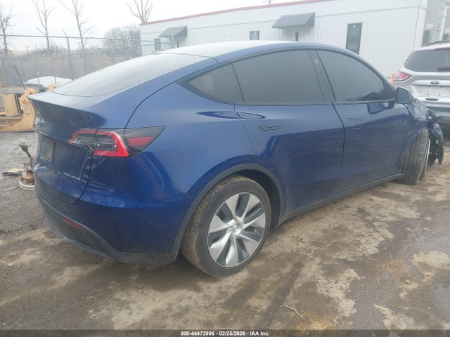2021 TESLA MODEL Y 5YJYGDEE7MF066711 Photo 3