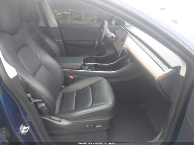 2021 TESLA MODEL Y 5YJYGDEE7MF066711 Photo 4