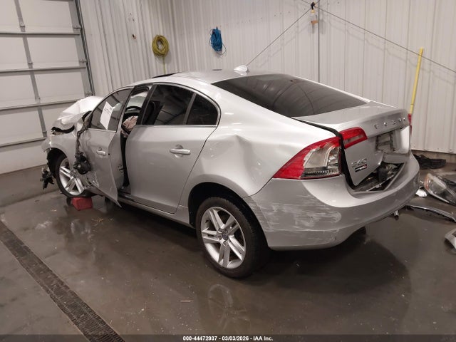YV1612TK6F1342310 Volvo S60 T5 Premier