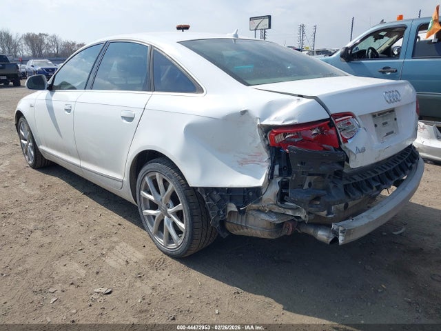 2010 AUDI A6 WAUFGAFB7AN082492 Photo 2