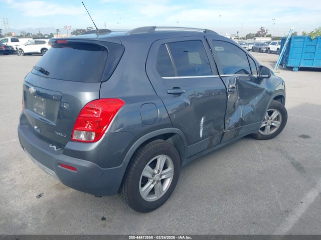 3GNCJLSB8GL120319 Chevrolet Trax Lt