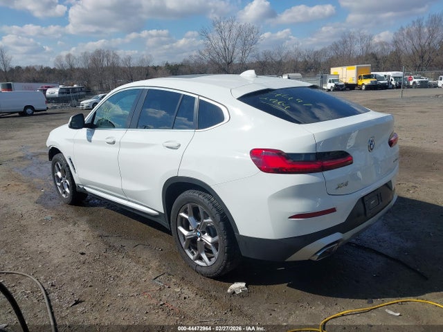 2023 BMW X4 5UX33DT05P9N54999 Photo 2