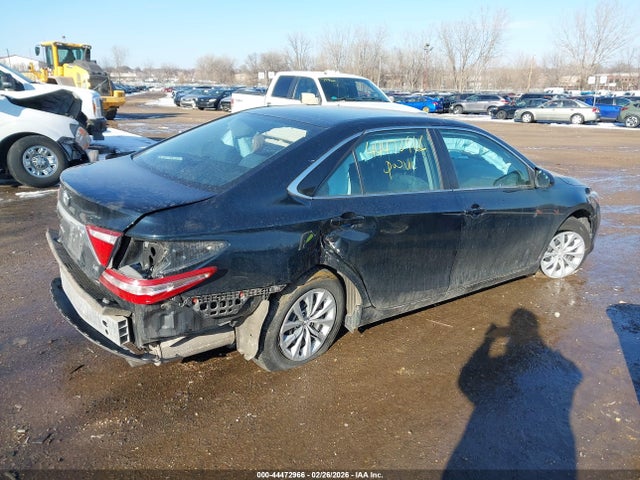 2017 TOYOTA CAMRY 4T1BF1FK1HU807956 Photo 3