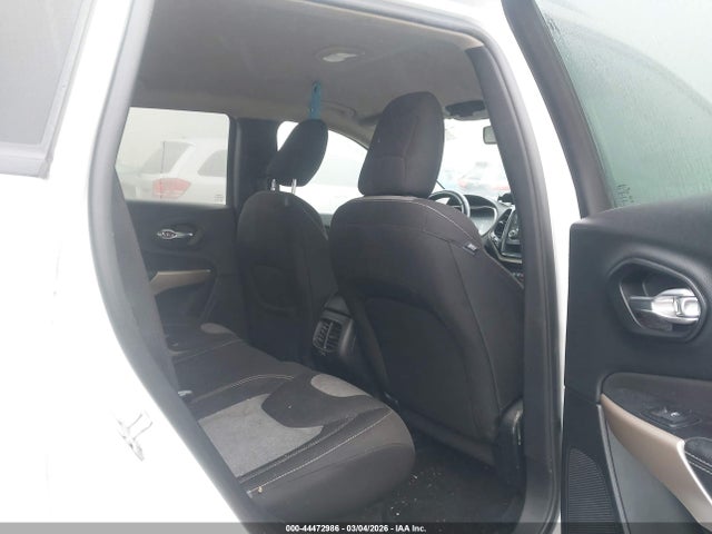 Продаж на аукціоні авто 2018 Jeep Cherokee Latitude Fwd, vin: 1C4PJLCB0JD539982, номер лоту: 44472986