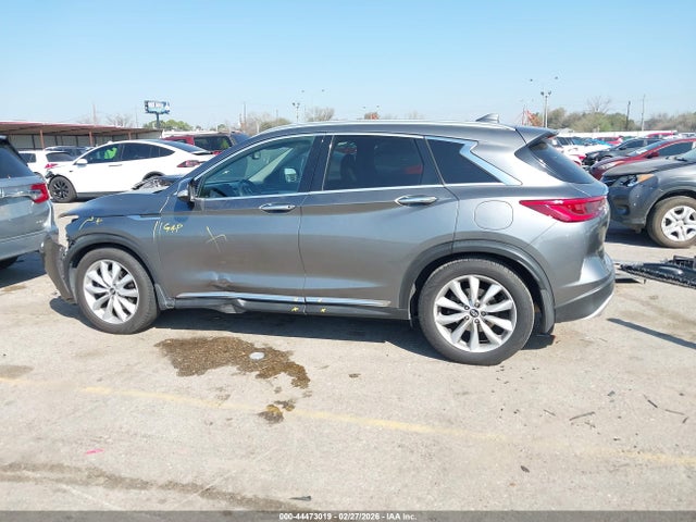2019 Infiniti Qx50 Essential მანქანა იყიდება აუქციონზე, vin: 3PCAJ5M19KF122040, აუქციონის ნომერი: 44473019
