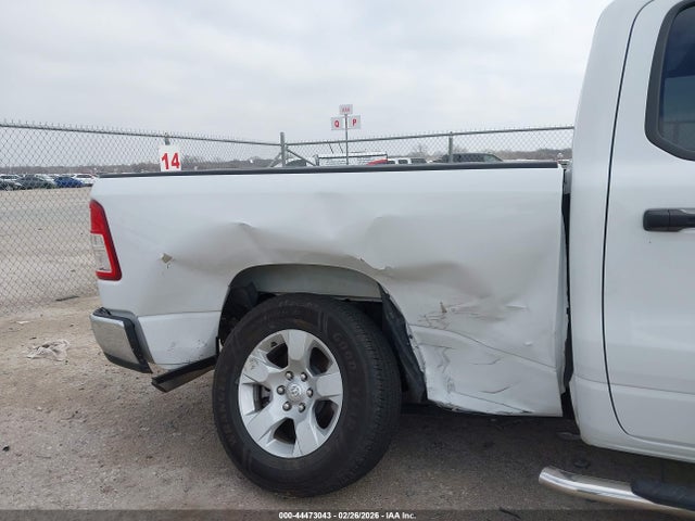 Продажа на аукционе авто 2023 Ram 1500, vin: 1C6RREBG9PN686354, номер лота: 44473043