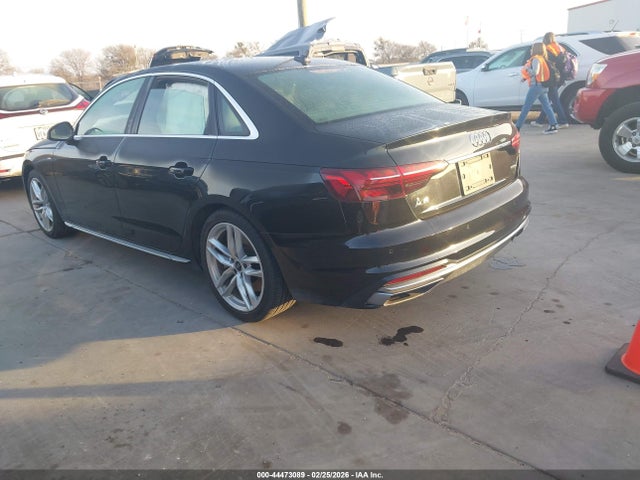 2024 AUDI A4 WAUEAAF40RN010480 Photo 2