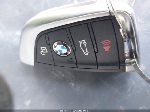 2016 Bmw X1 Xdrive28i მანქანა იყიდება აუქციონზე, vin: WBXHT3Z38G4A51909, აუქციონის ნომერი: 44473108