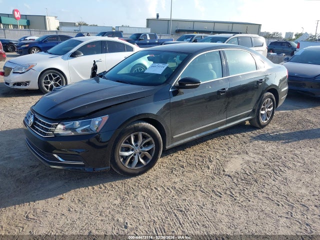 Aukcja sprzedaży 2016 Volkswagen Passat 1.8t S, vin: 1VWAT7A36GC019851, numer aukcji: 44473114