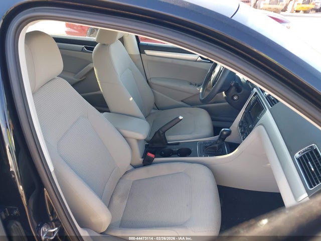 Aukcja sprzedaży 2016 Volkswagen Passat 1.8t S, vin: 1VWAT7A36GC019851, numer aukcji: 44473114