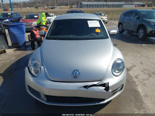 Продаж на аукціоні авто 2012 Volkswagen Beetle 2.5l, vin: 3VWJX7AT6CM613093, номер лоту: 44473123