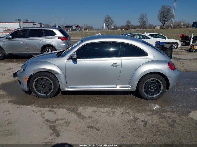 Продаж на аукціоні авто 2012 Volkswagen Beetle 2.5l, vin: 3VWJX7AT6CM613093, номер лоту: 44473123