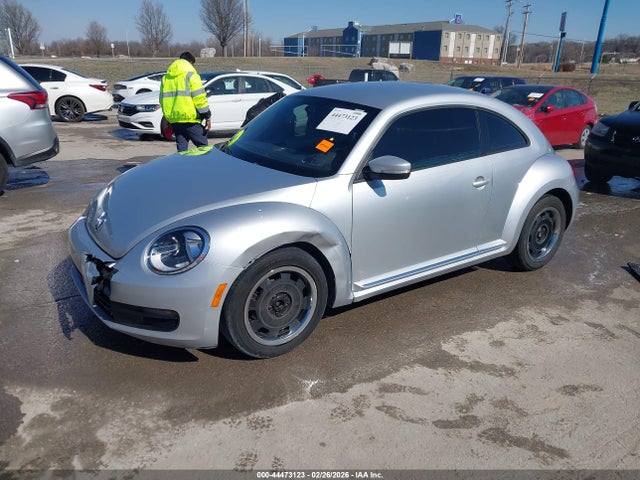 Продаж на аукціоні авто 2012 Volkswagen Beetle 2.5l, vin: 3VWJX7AT6CM613093, номер лоту: 44473123