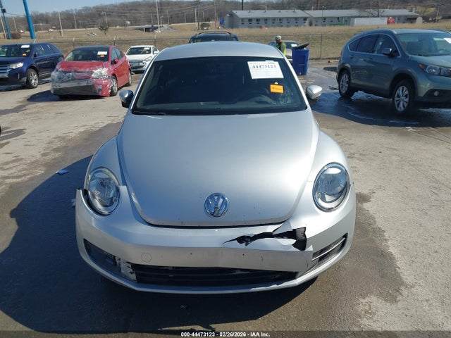 Продаж на аукціоні авто 2012 Volkswagen Beetle 2.5l, vin: 3VWJX7AT6CM613093, номер лоту: 44473123