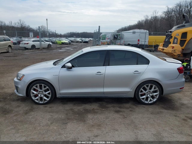 44473130 :رقم المزاد ، 3VW5S7AJ9EM259992 vin ، 2014 Volkswagen Jetta Gli Edition 30 W/nav مزاد بيع