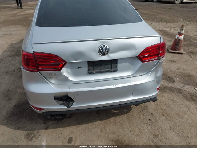 44473130 :رقم المزاد ، 3VW5S7AJ9EM259992 vin ، 2014 Volkswagen Jetta Gli Edition 30 W/nav مزاد بيع