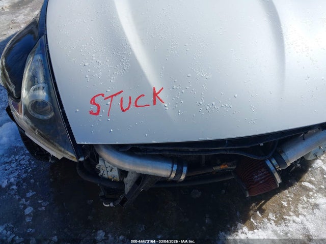 2018 NISSAN 370Z JN1AZ4EH6JM572557 Photo 9