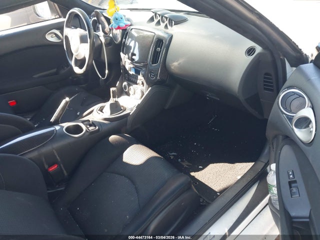 2018 NISSAN 370Z JN1AZ4EH6JM572557 Photo 4