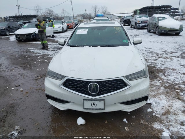 44473191 :رقم المزاد ، 19UUB2F51JA012925 vin ، 2018 Acura Tlx Tech Pkg مزاد بيع