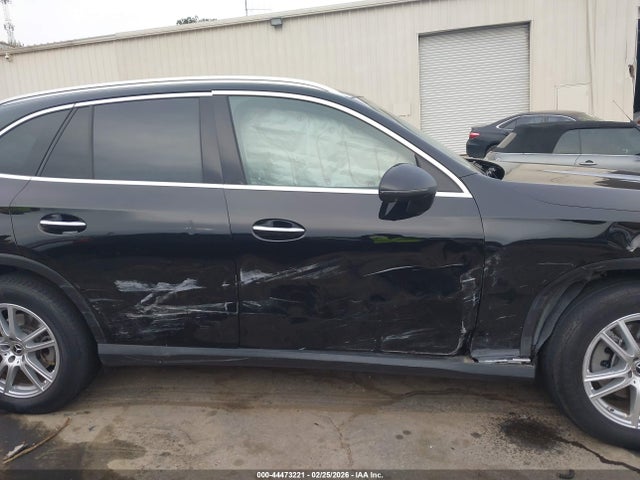 2023 Mercedes-benz Glc 300 4matic Suv მანქანა იყიდება აუქციონზე, vin: W1NKM4HB1PU013510, აუქციონის ნომერი: 44473221