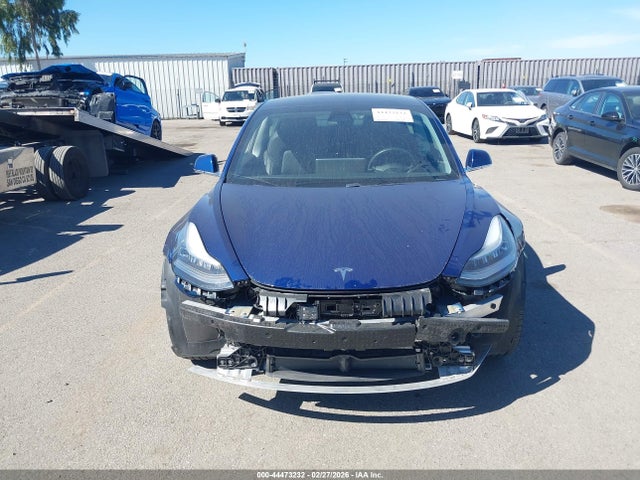 44473232 :رقم المزاد ، 5YJ3E1EA6KF396736 vin ، 2019 Tesla Model 3 Long Range/mid Range/standard Range/standard Range Plus مزاد بيع
