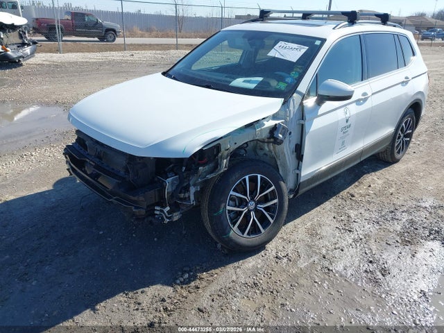 2021 VOLKSWAGEN TIGUAN 3VV2B7AX5MM142453 Photo 5