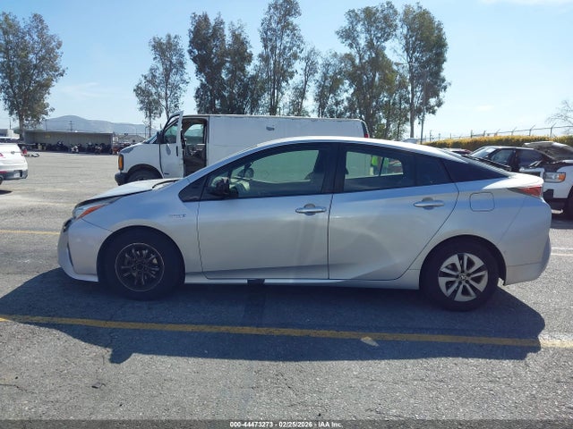 JTDKBRFU5H3573276 Toyota Prius Two