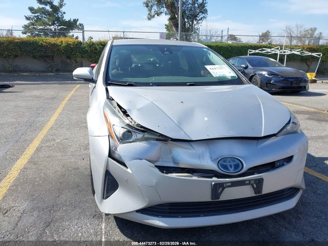 JTDKBRFU5H3573276 Toyota Prius Two