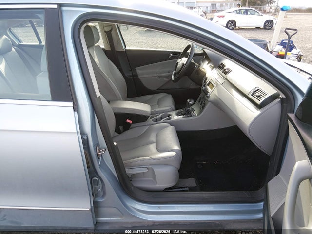 44473283 :رقم المزاد ، WVWAK73C57P058877 vin ، 2007 Volkswagen Passat 2.0t مزاد بيع
