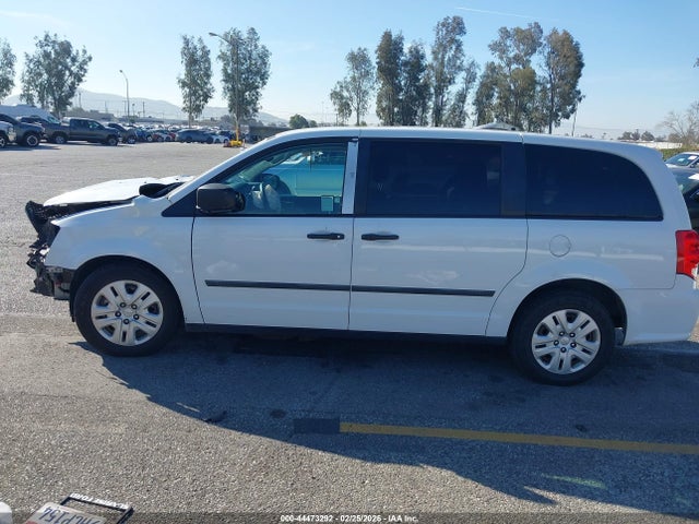 Dodge Grand Caravan American Value Pkg 2016 2C4RDGBG6GR256285 Image 14