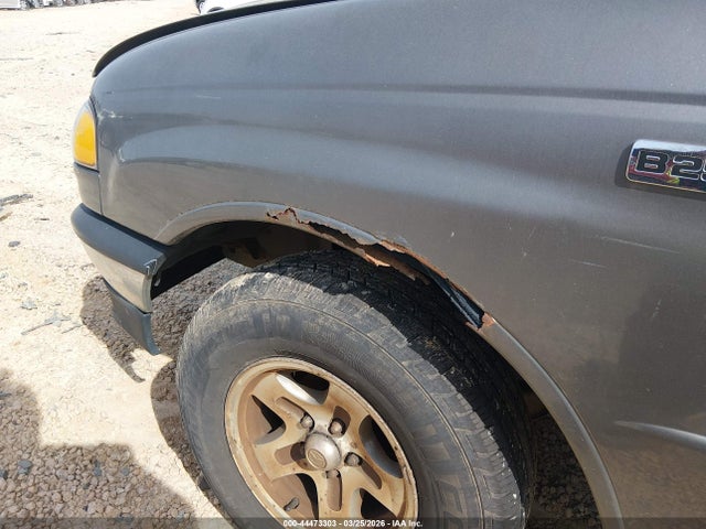 44473303 :رقم المزاد ، 4F4YR12C9YTM08939 vin ، 2000 Mazda B2500 Se/sx مزاد بيع