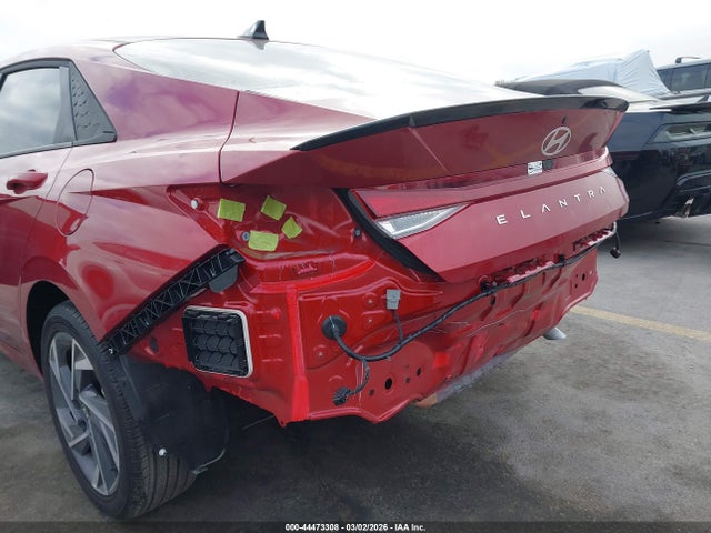 KMHLM4DGXSU071617 Hyundai Elantra Sel Sport