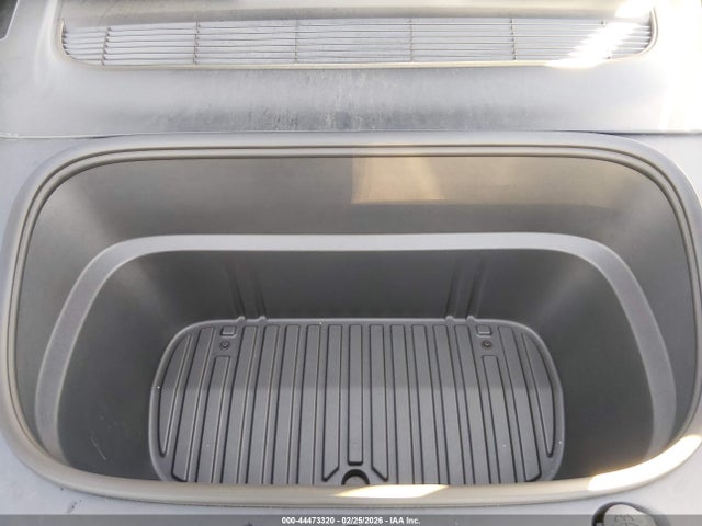 Продаж на аукціоні авто 2026 Tesla Model Y Premium Rear-wheel Drive/standard Rear-wheel Drive, vin: 7SAYGDEDXTF407480, номер лоту: 44473320