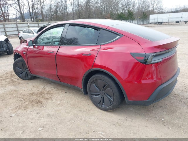 2026 TESLA MODEL Y 7SAYGDED9TF462454 Photo 2