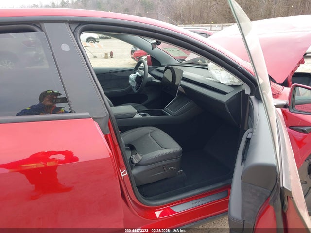 2026 TESLA MODEL Y 7SAYGDED9TF462454 Photo 4