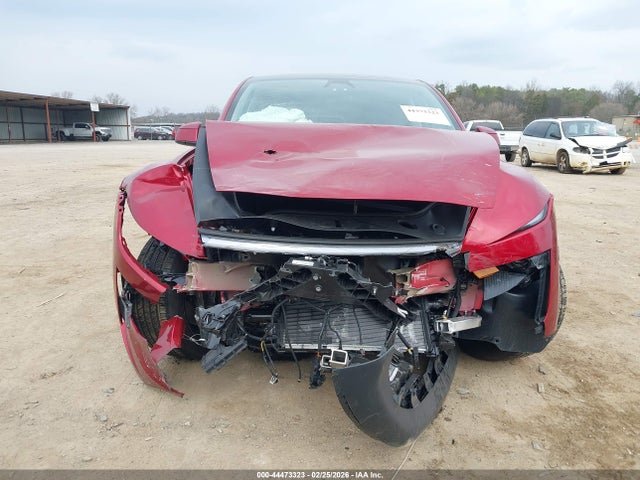 2026 TESLA MODEL Y 7SAYGDED9TF462454 Photo 5