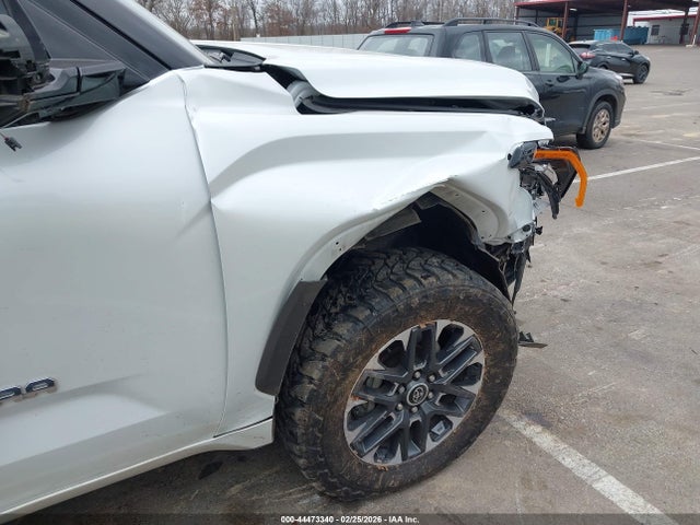 Toyota Tundra Limited 2023 5TFJA5DB5PX059816 Image 17