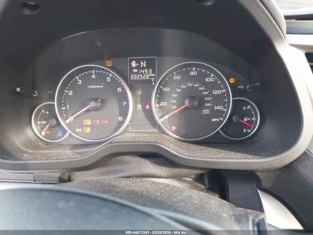 44473343 :رقم المزاد ، 4S3BMBD63E3015864 vin ، 2014 Subaru Legacy 2.5i Premium مزاد بيع