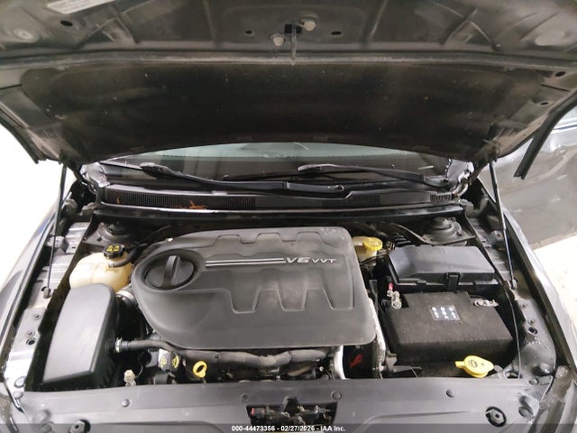 2015 Chrysler 200 S მანქანა იყიდება აუქციონზე, vin: 1C3CCCBG8FN505932, აუქციონის ნომერი: 44473356