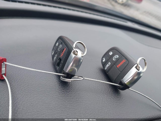 2015 Chrysler 200 S მანქანა იყიდება აუქციონზე, vin: 1C3CCCBG8FN505932, აუქციონის ნომერი: 44473356