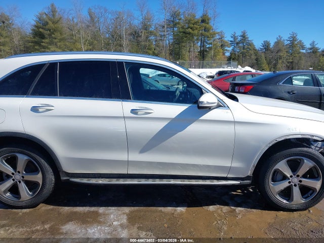 WDC0G4KB7HF195079 Mercedes-Benz Glc 300 4matic