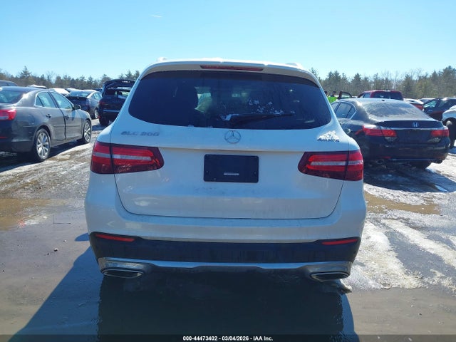WDC0G4KB7HF195079 Mercedes-Benz Glc 300 4matic