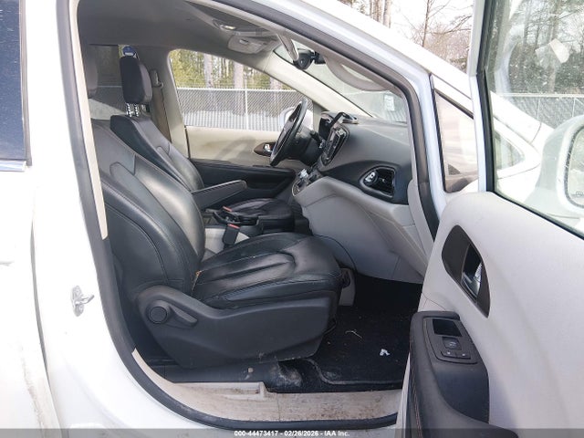 Aukcja sprzedaży 2019 Chrysler Pacifica Touring L, vin: 2C4RC1BG1KR628947, numer aukcji: 44473417