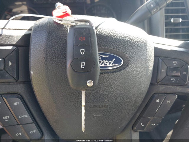 Ford F-350 Chassis Xl 2020 1FD8W3G62LEE53486 Image 10